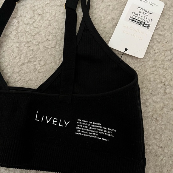 Lively Wireless Ribbed Black Bralette 42645, Adjustable Straps Pull-on Size S - Picture 6 of 6